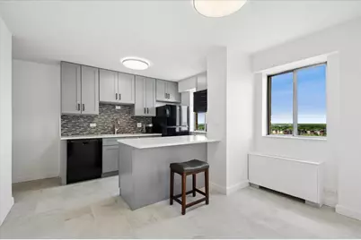 7033 N Kedzie Avenue #1615, Chicago, IL 60645 - Photo 5