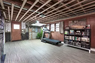 6400 N Knox Ave, Lincolnwood, IL 60712 - Photo 25