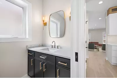 5825 W Byron Street, Chicago, IL 60634 - Photo 11