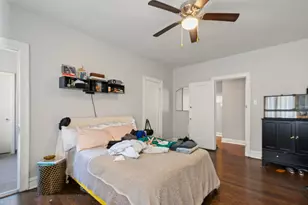 6756 S Oglesby Ave, Chicago, IL 60649 - Photo 19