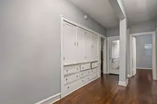 6756 S Oglesby Ave, Chicago, IL 60649 - Photo 11