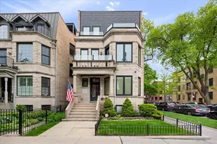 1257 W Addison St, Chicago, IL 60613 - Photo 1