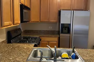3232 N Halsted St, Chicago, IL 60657 - Photo 3