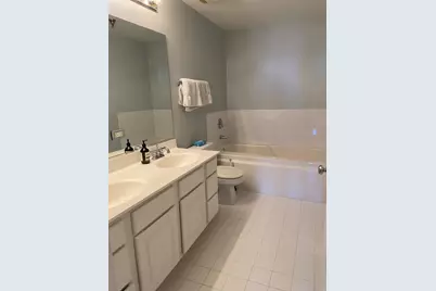 3232 N Halsted Street #809, Chicago, IL 60657 - Photo 11