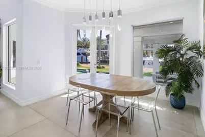2614 Castilla Isle, Fort Lauderdale, FL 33301 - Photo 25