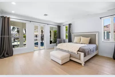 2614 Castilla Isle, Fort Lauderdale, FL 33301 - Photo 29