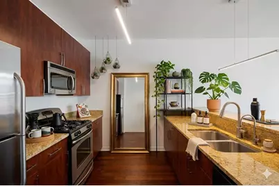 757 N Orleans Street #605, Chicago, IL 60654 - Photo 9
