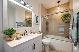 757 N Orleans St, Chicago, IL 60654 - Photo 17