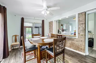 [Address not provided], Elgin, IL 60123 - Photo 11