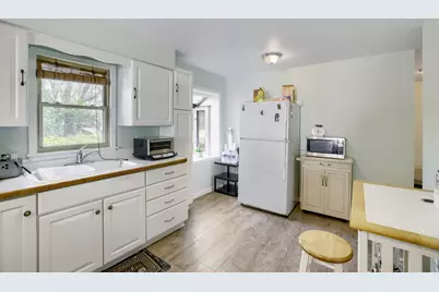 [Address not provided], Elgin, IL 60123 - Photo 9