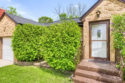 [Address not provided], Elgin, IL 60123 - Photo 3
