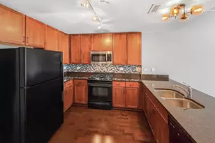 845 N Kingsbury St, Chicago, IL 60610 - Photo 3