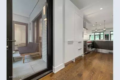 668 N Kingsbury Street #206, Chicago, IL 60654 - Photo 17