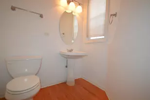 298 Jennifer Ct, Gurnee, IL 60031 - Photo 7