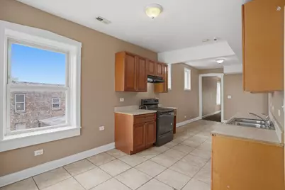 1311 S Harding Avenue, Chicago, IL 60623 - Photo 9