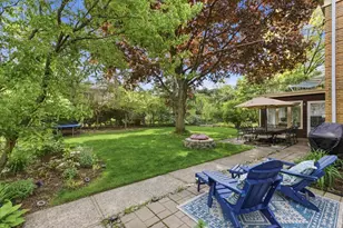 9343 Hamlin Ave, Evanston, IL 60203 - Photo 29