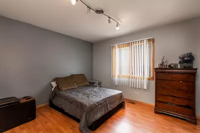 4940 190th Street, Country Club Hills, IL 60478 - Photo 17