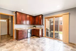 4940 190th St, Country Club Hills, IL 60478 - Photo 7