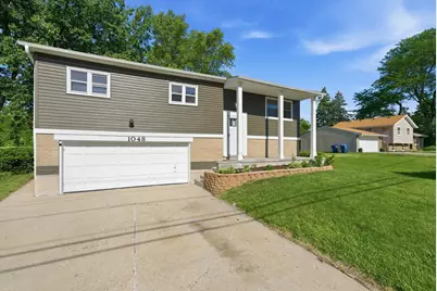 1048 Belle Plaine Avenue, Gurnee, IL 60031 - Photo 3