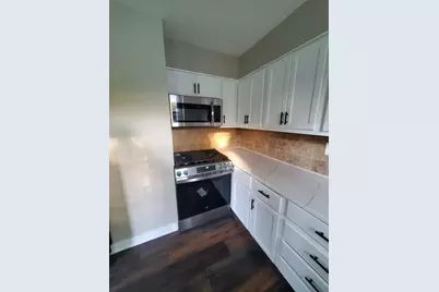 1048 Belle Plaine Avenue, Gurnee, IL 60031 - Photo 17
