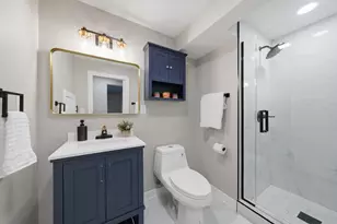 1048 Belle Plaine Ave, Gurnee, IL 60031 - Photo 25