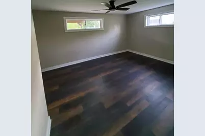 1048 Belle Plaine Avenue, Gurnee, IL 60031 - Photo 27
