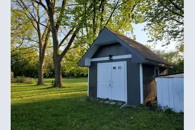 1048 Belle Plaine Avenue, Gurnee, IL 60031 - Photo 37