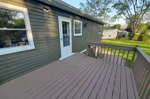 1048 Belle Plaine Ave, Gurnee, IL 60031 - Photo 31