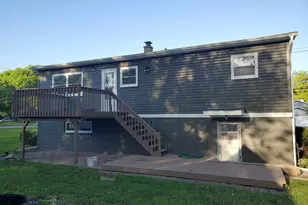 1048 Belle Plaine Ave, Gurnee, IL 60031 - Photo 5
