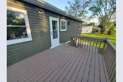 1048 Belle Plaine Avenue, Gurnee, IL 60031 - Photo 39