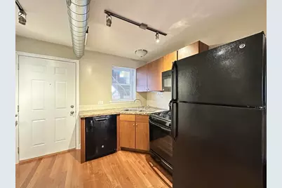 674 N Orleans Street #1, Chicago, IL 60654 - Photo 3
