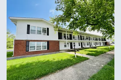 575 Berry Avenue #2B, Grayslake, IL 60030 - Photo 1