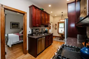 111 S Grove Ave, Oak Park, IL 60302 - Photo 7