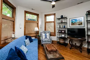 111 S Grove Ave, Oak Park, IL 60302 - Photo 3