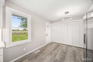 286 S Barbara Dr, Kankakee, IL 60901 - Photo 7