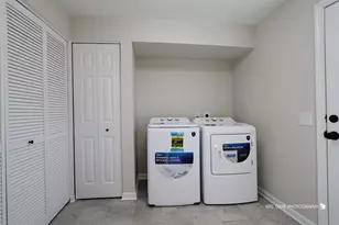 1717 Lyons Ct, Waukegan, IL 60085 - Photo 9