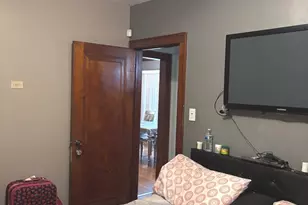 919 Broadway St, Melrose Park, IL 60160 - Photo 17