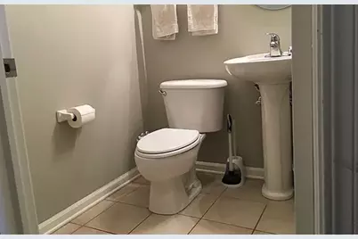 645 N Kingsbury Street #906, Chicago, IL 60654 - Photo 5