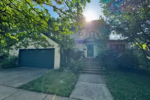 4545 N Mozart St, Chicago, IL 60625 - Photo 1