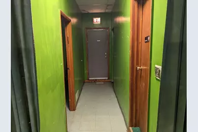 1829 E 79th Street, Chicago, IL 60649 - Photo 3