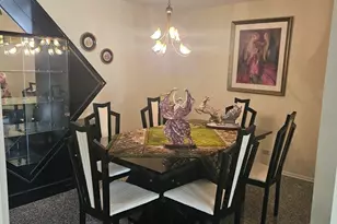 451 Town Pl Cir, Buffalo Grove, IL 60089 - Photo 3