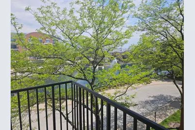 451 Town Place Circle #310, Buffalo Grove, IL 60089 - Photo 7