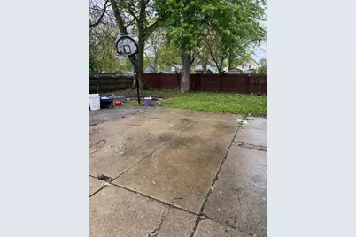 642 Pennsylvania Avenue, Aurora, IL 60506 - Photo 3
