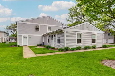 247 Sunset Court #247, Vernon Hills, IL 60061 - Photo 3