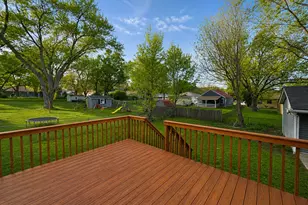720 Adams St, Elgin, IL 60123 - Photo 15