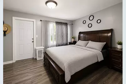 720 Adams Street, Elgin, IL 60123 - Photo 13