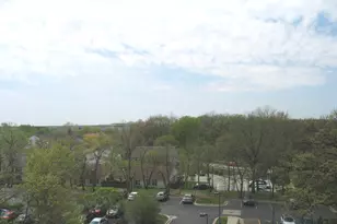 1840 Huntington Blvd, Hoffman Estates, IL 60169 - Photo 13