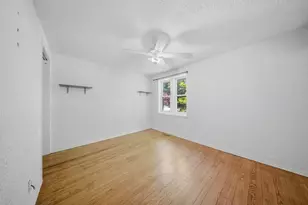 8753 S Kostner Ave, Hometown, IL 60456 - Photo 11