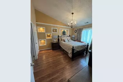 107 Autumn Court #107, Buffalo Grove, IL 60089 - Photo 17