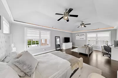 245 W Winthrop Avenue, Elmhurst, IL 60126 - Photo 37